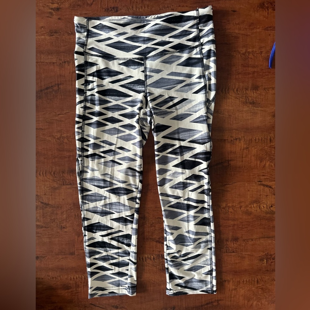 Workout capri leggings